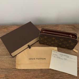 Louis Vuitton Zippy Wallet